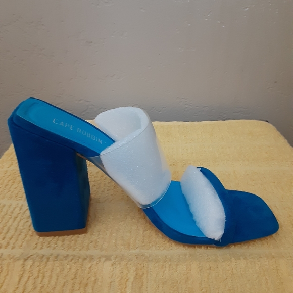Women shoes - Picture 2 of 2